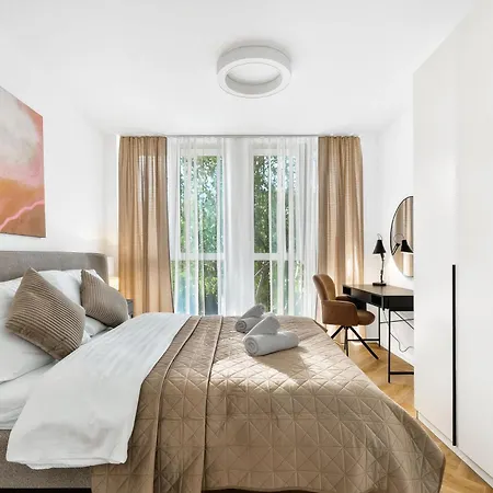 Bright Family For 6 - Ac & Private Parking Lejlighed