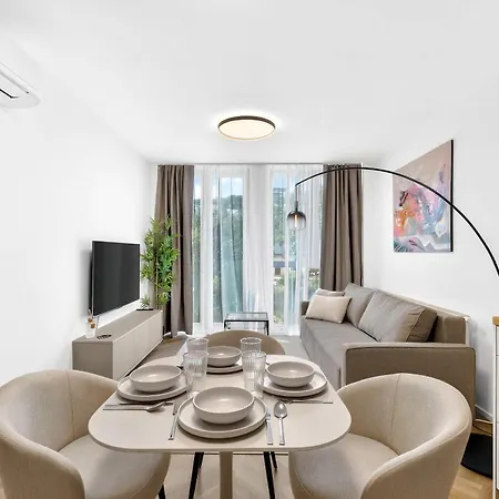 Lejlighed Bright Family For 6 - Ac & Private Parking *